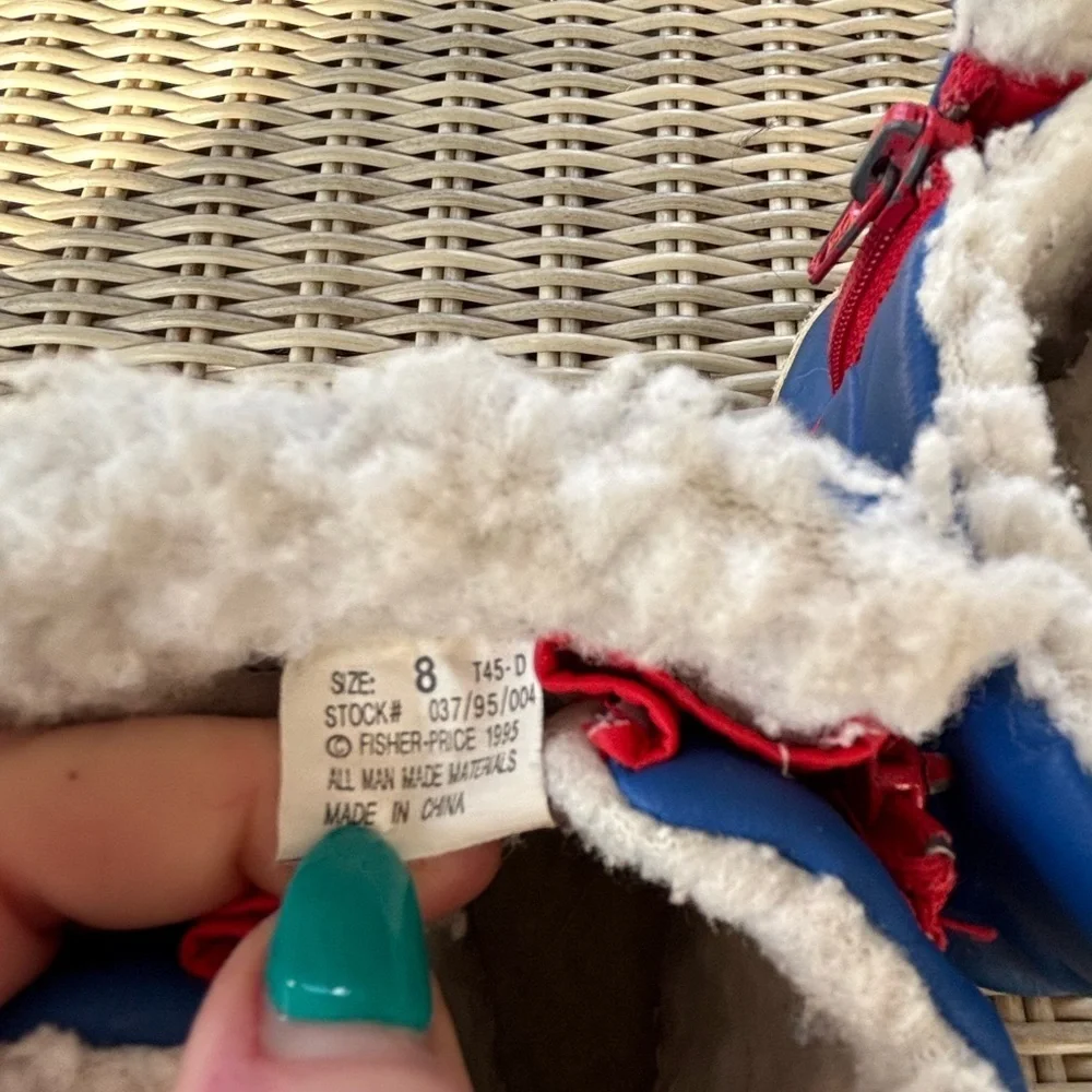 VINTAGE 1995‎ Fisher Price Classic Collection Kids Faux Fur Boots